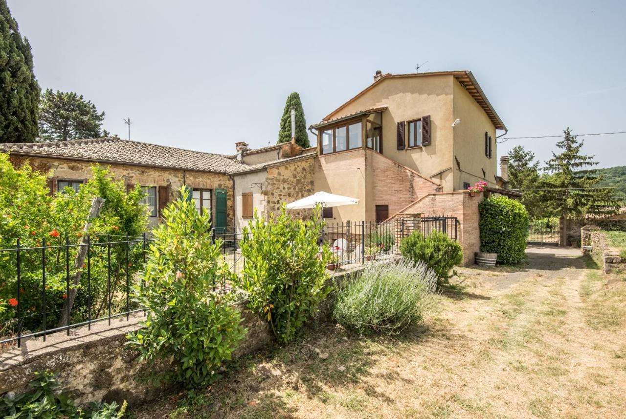 Casa Vacanze Del Borgo Montalcino Exterior foto